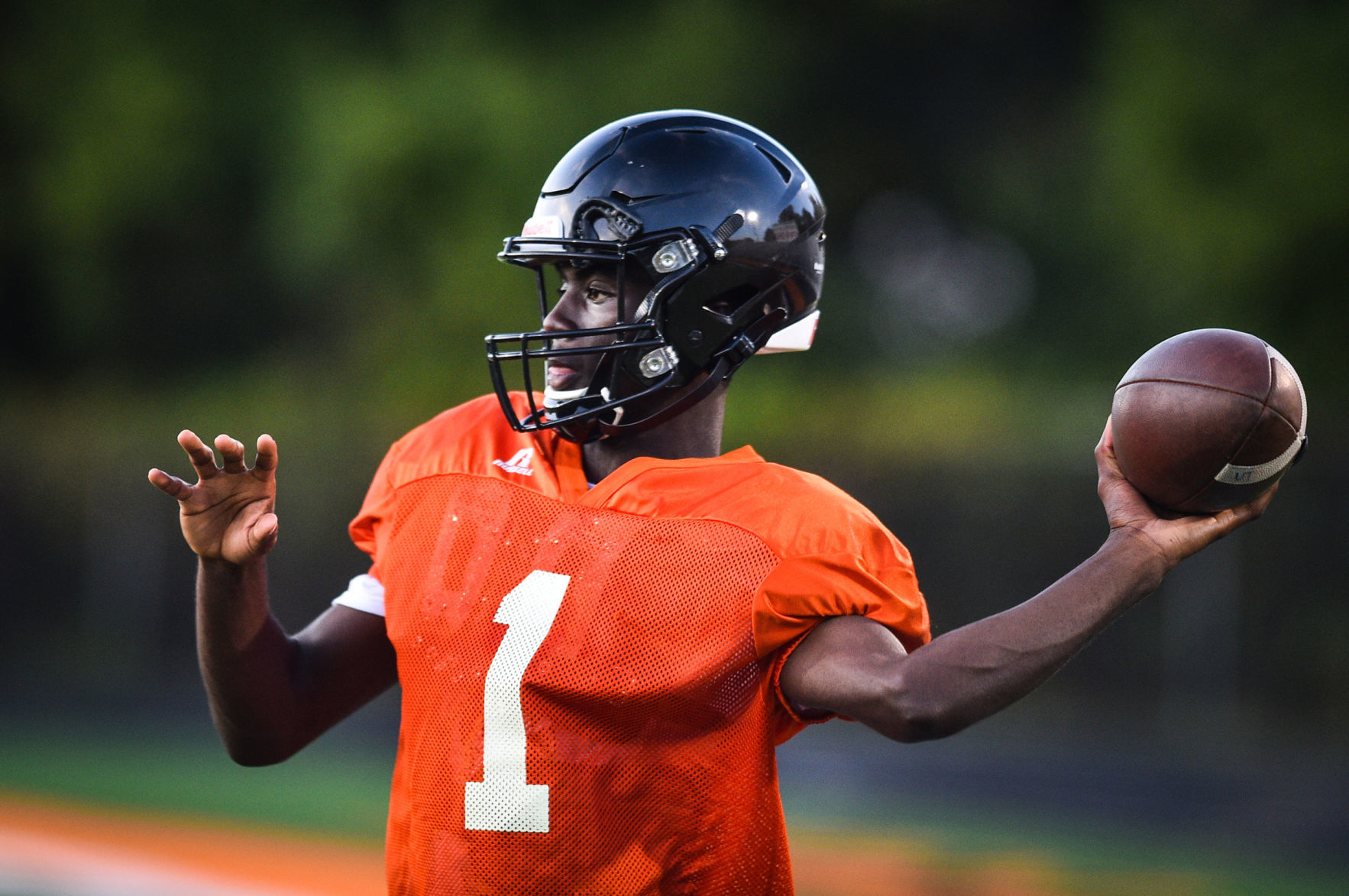 082219-mda-spt-ut-football-030a.JPG